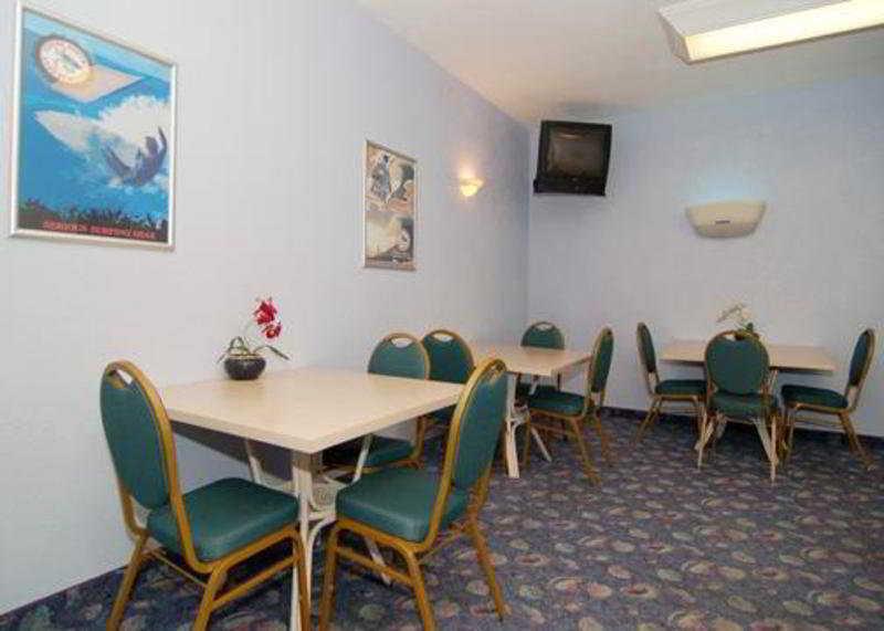 Cocoa Beach Suites Hotel Restaurant bilde
